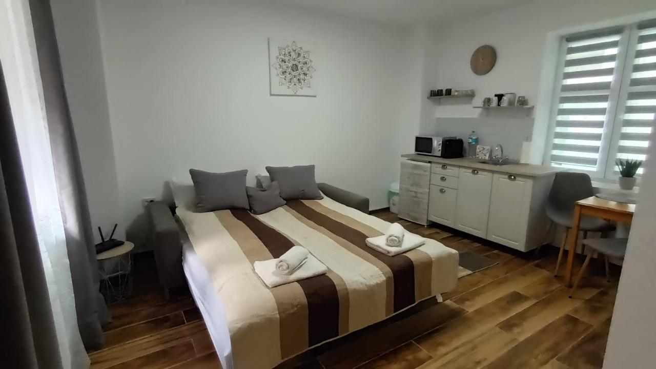 Cezar Apartment *